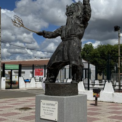Estatua Carantoñas